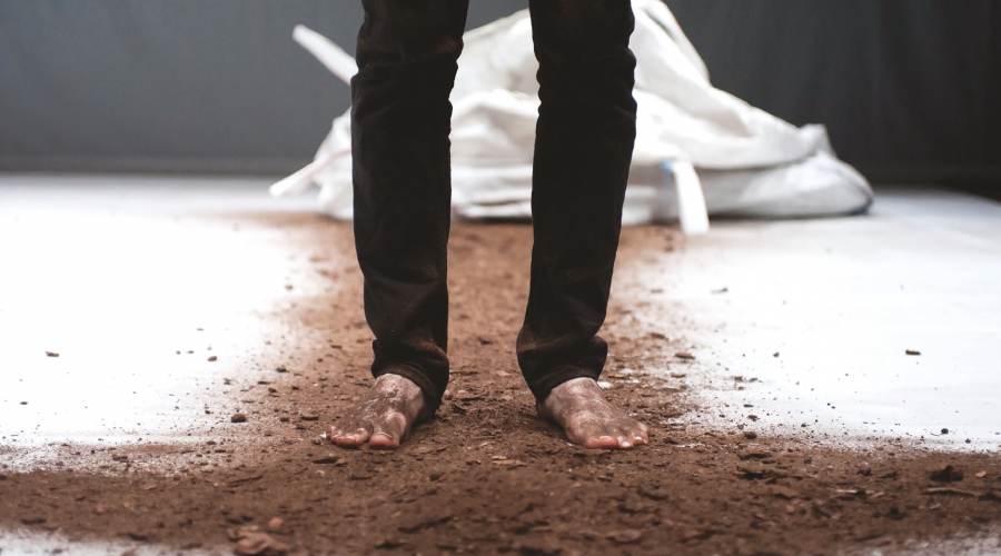 IO SONO. SOLO. AMLETO