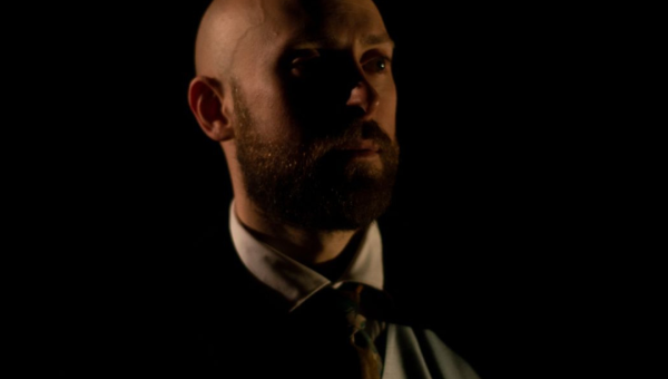 L'IDIOTA: CIRCO DI VOCI PER ATTORE SOLO